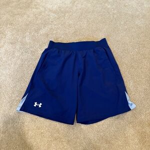Mens Medium Under Armour fitted SP short with liner